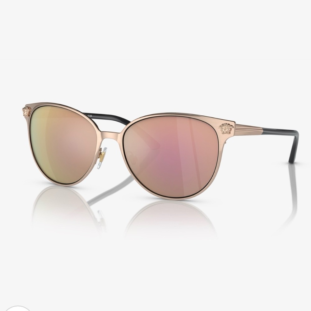 Versace Women's Rose Gold Sunglasses with Case and Box Beautiful Condition - Picture 3 of 7
